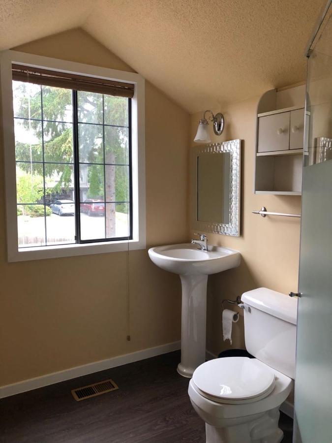 Jason House - Immaculate Suites In A Quiet Seaside Neighbourhood Near Uvic Victoria Bagian luar foto